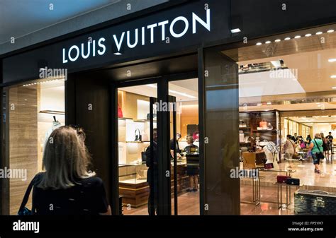 louis vuitton venezia italy.